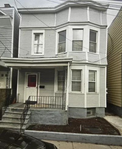 5BR Multi-Family for Sale in Jersey City, NJ
