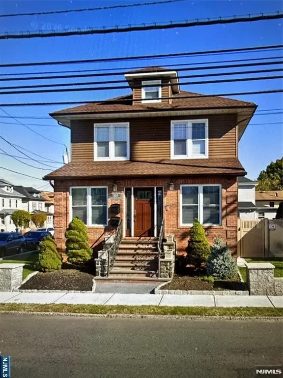 3BR Multi-Family for Rent in Cliffside Park, NJ