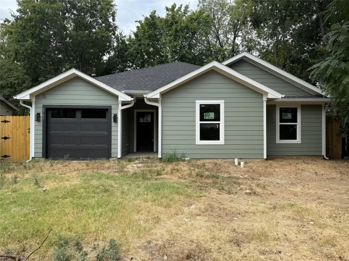 4BR House for Sale in Dallas, TX