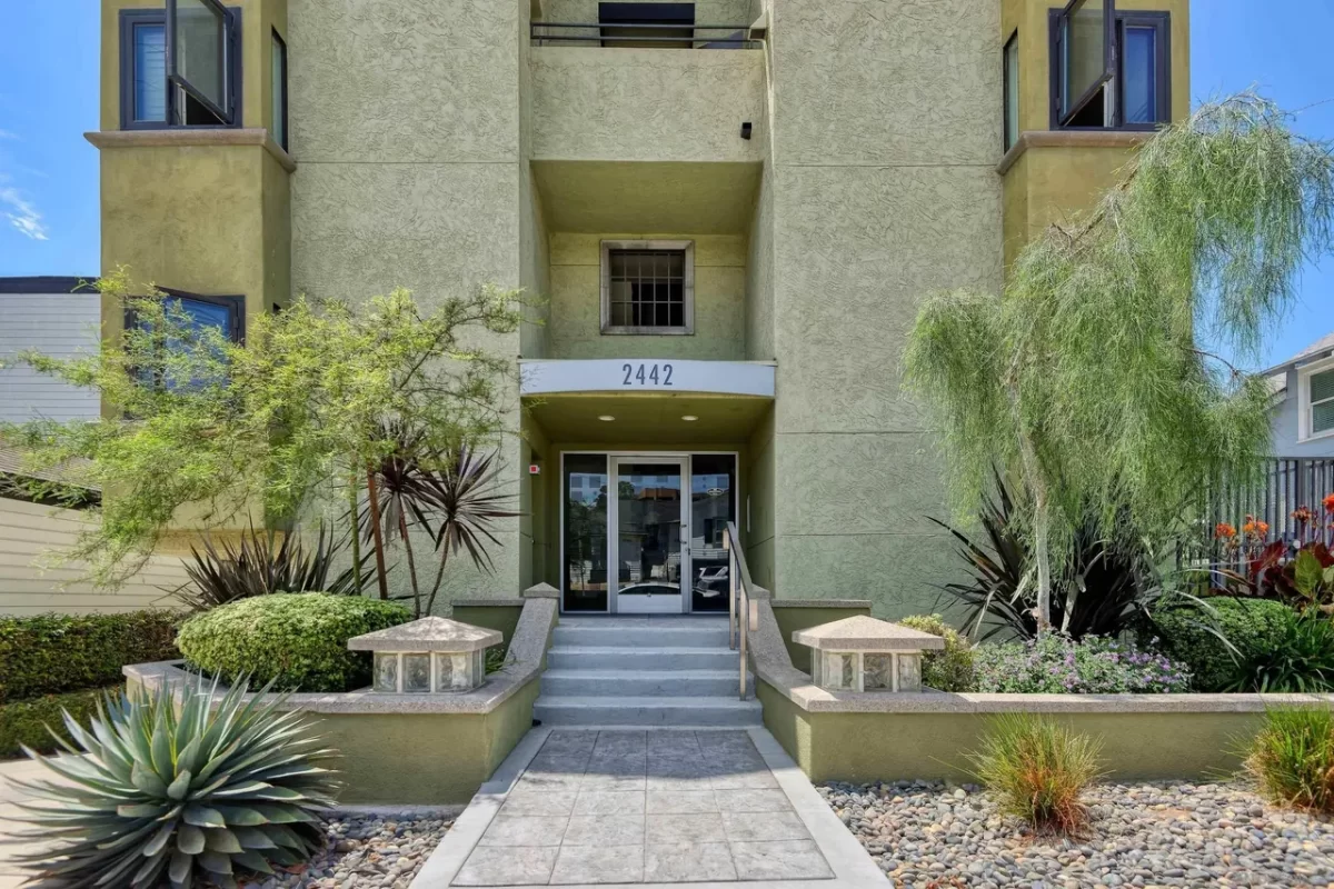 2BR Condo for Sale in San Diego, CA