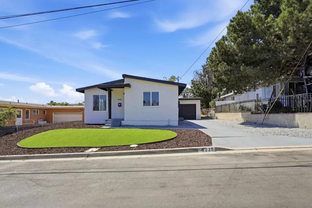3BR House for Sale in San Diego, CA