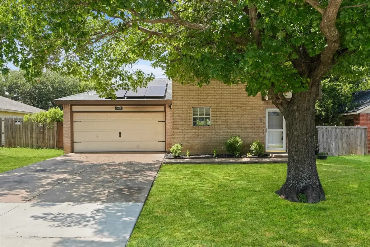 3BR House for Sale in Dallas, TX