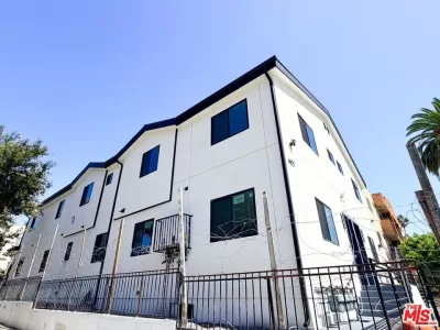 12BR Townhouse for Rent in Los Angeles, CA