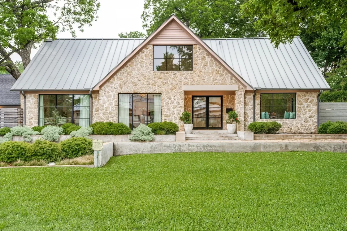5BR House for Rent in Dallas, TX