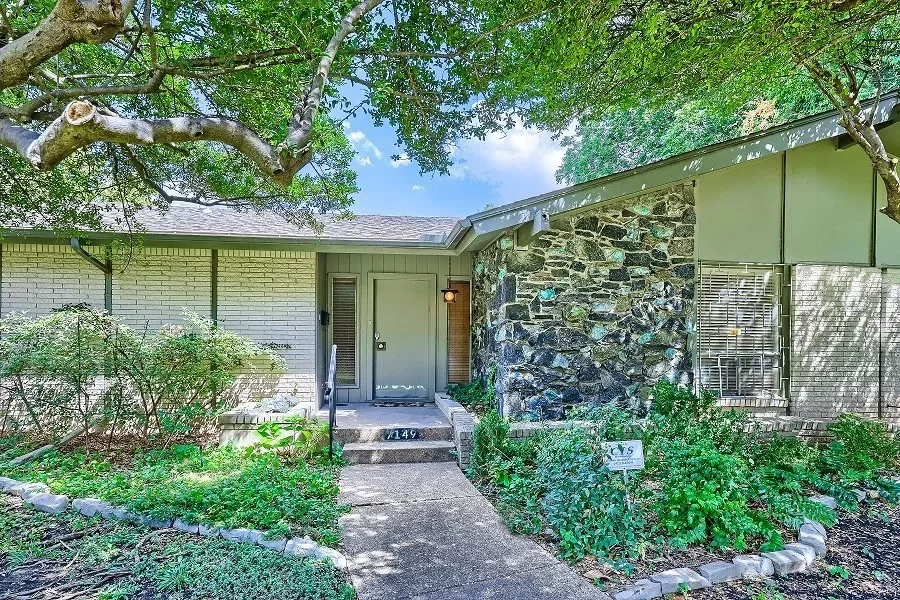 4BR House for Sale in Dallas, TX