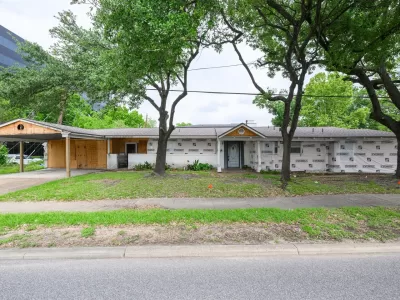 3BR House for Sale in Bellaire, TX
