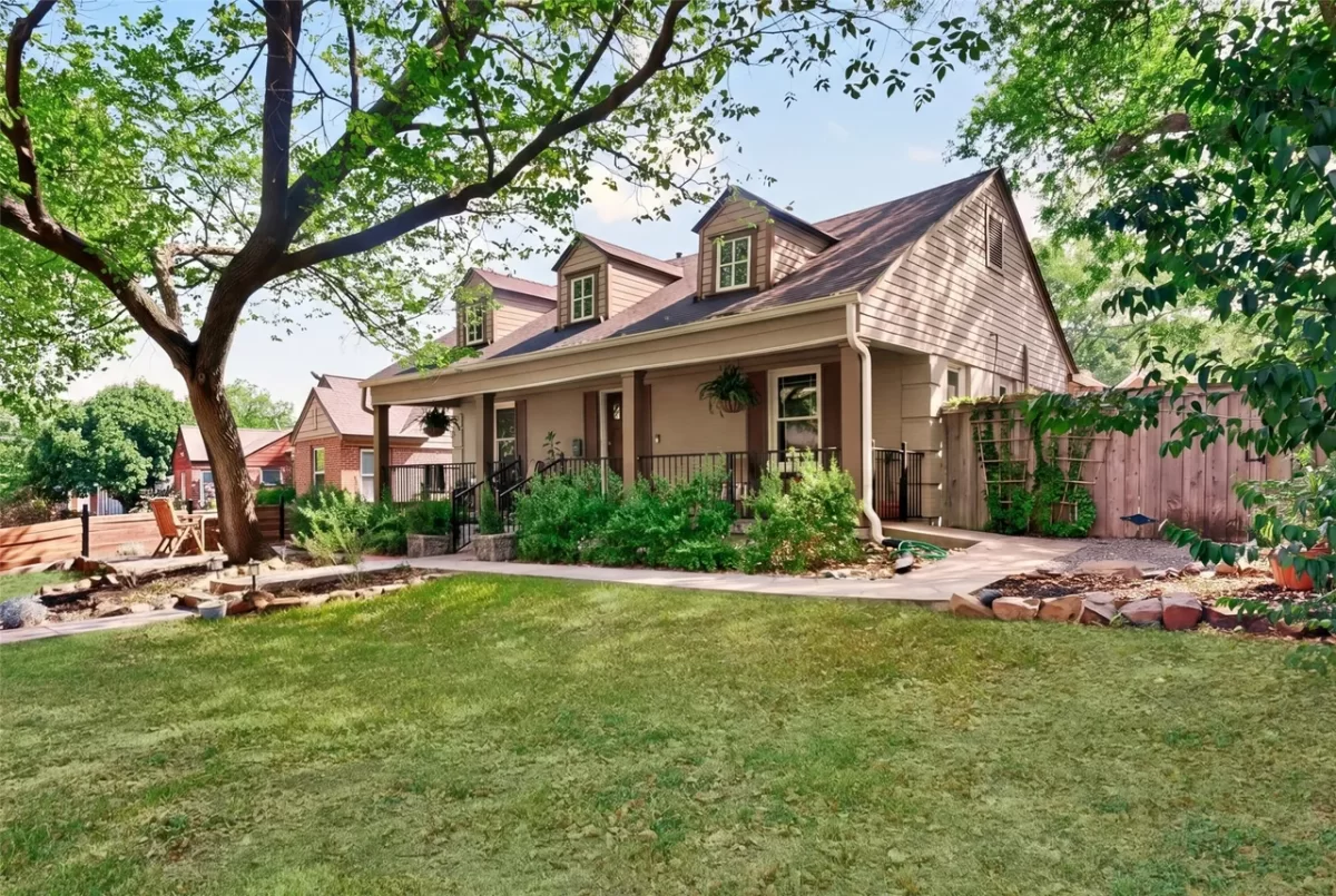 2BR House for Sale in Dallas, TX