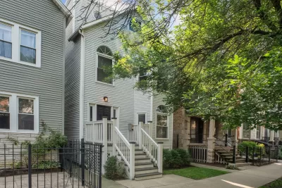 3BR House for Sale in Chicago, IL