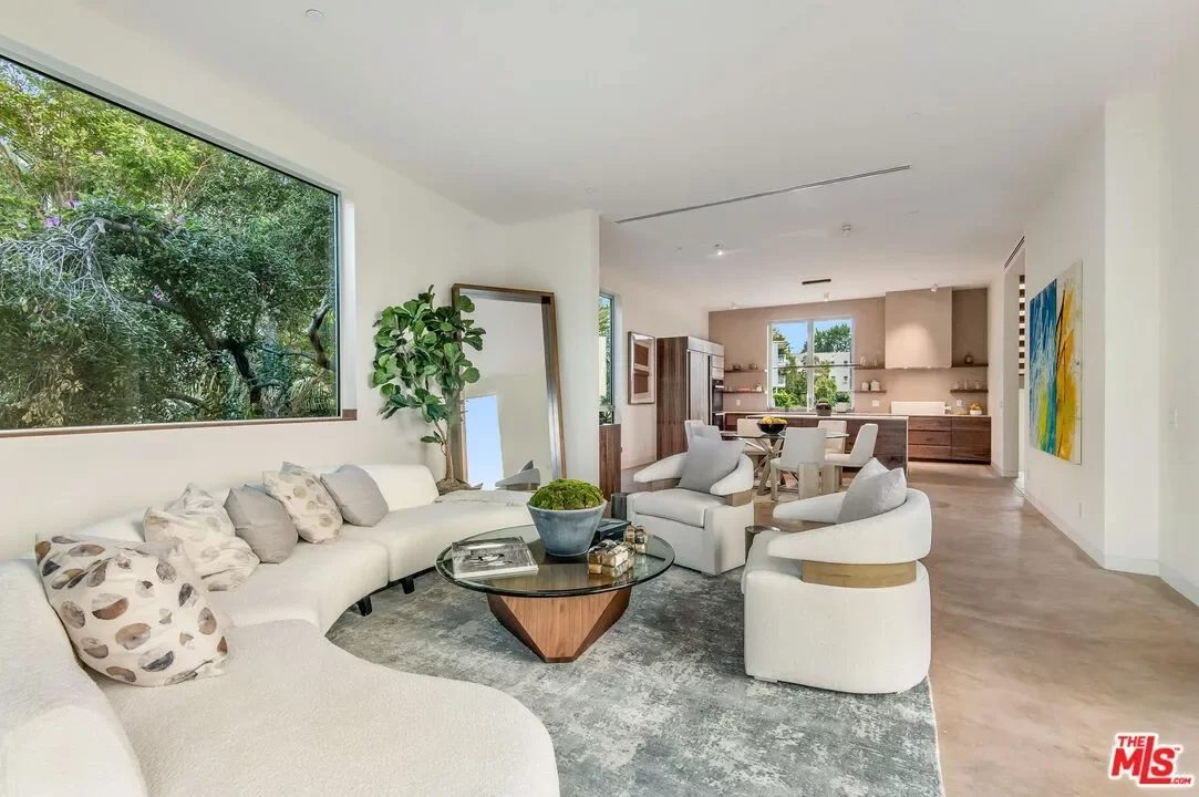 4BR House for Rent in Los Angeles, CA