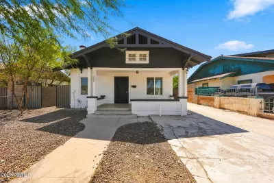 4BR Multi-Family for Sale in Phoenix, AZ