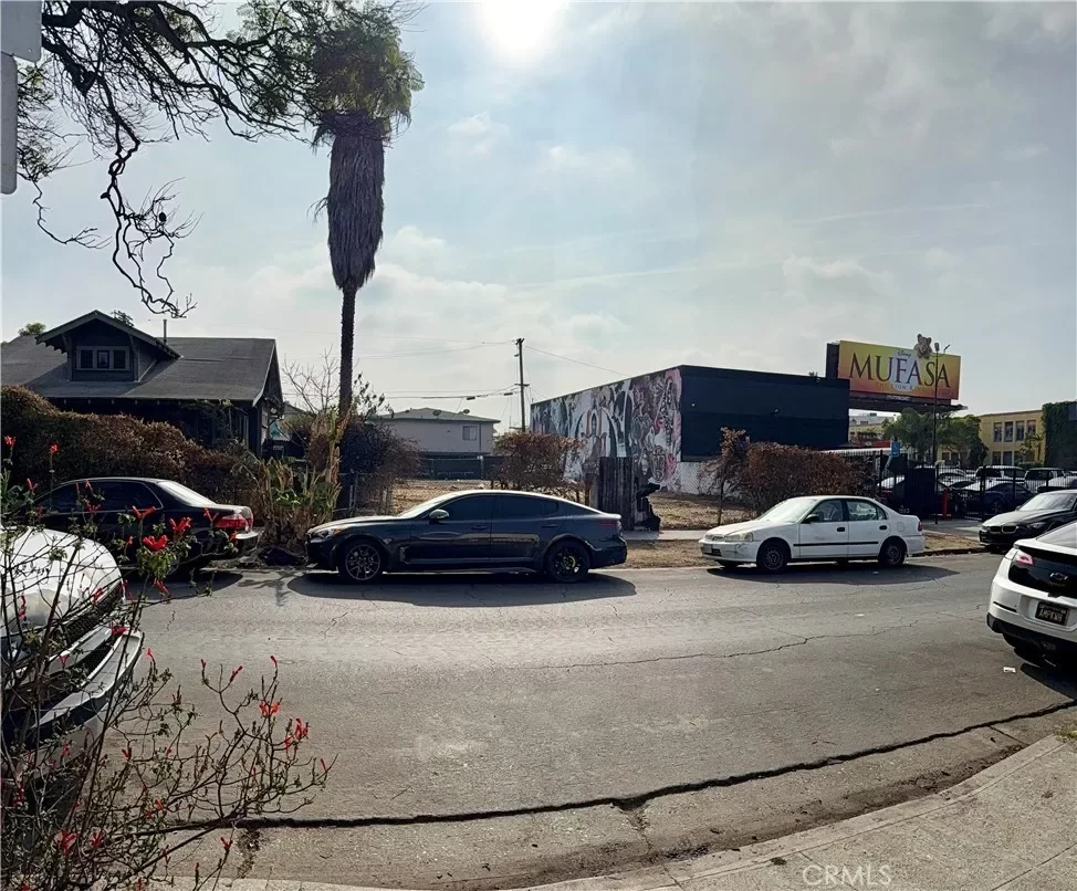 Land for Sale in Los Angeles, CA