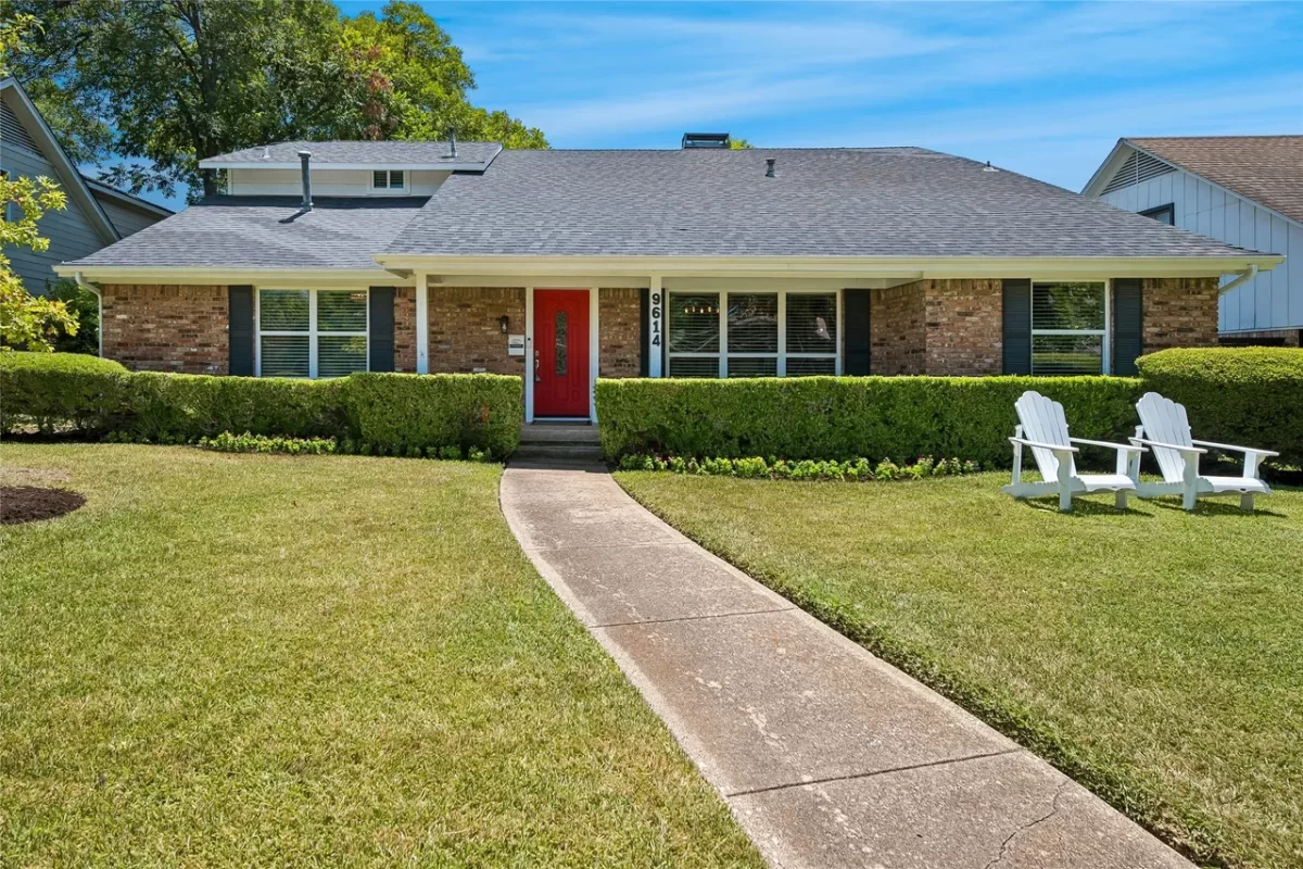 4BR House for Sale in Dallas, TX