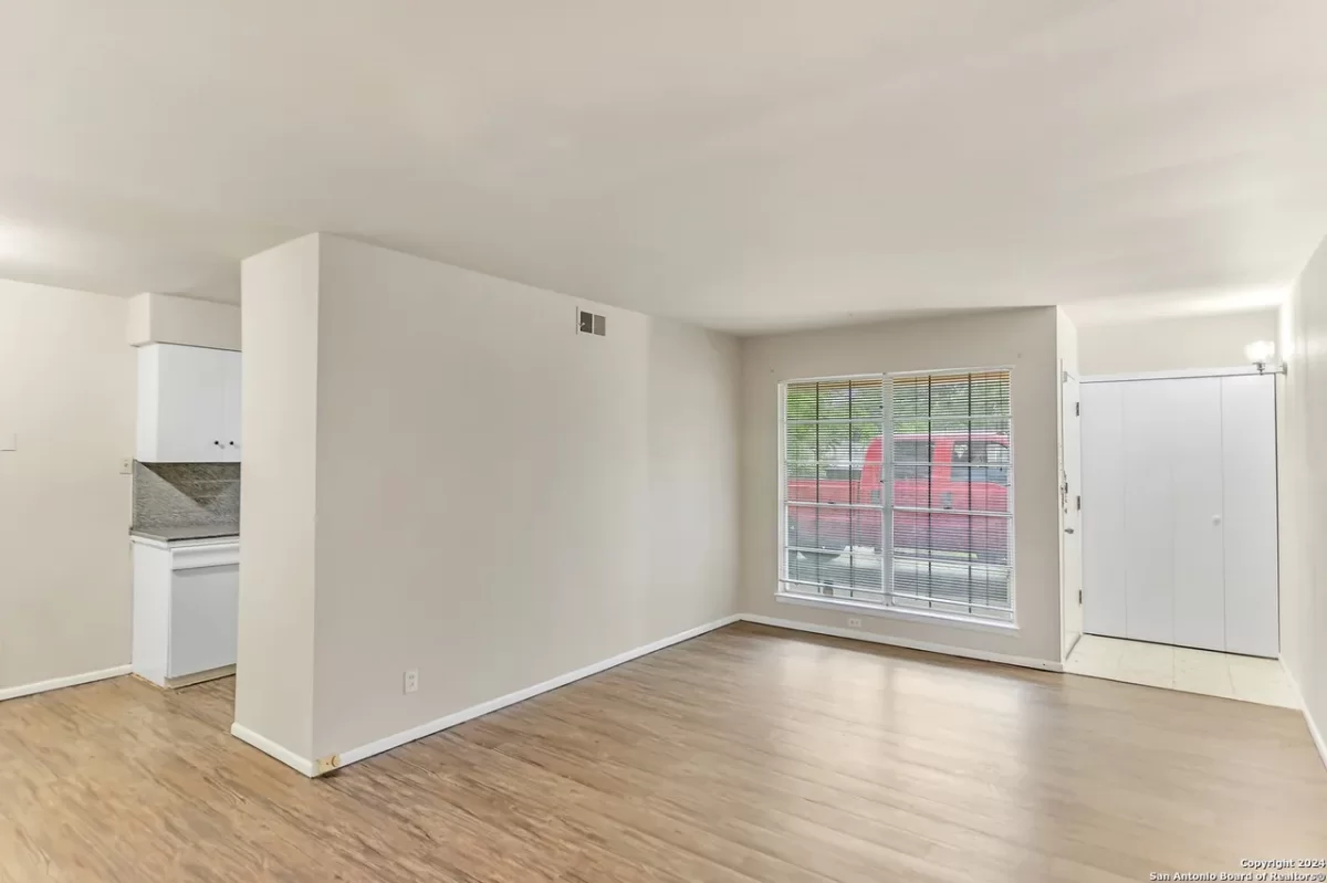 2BR House for Rent in San Antonio, TX