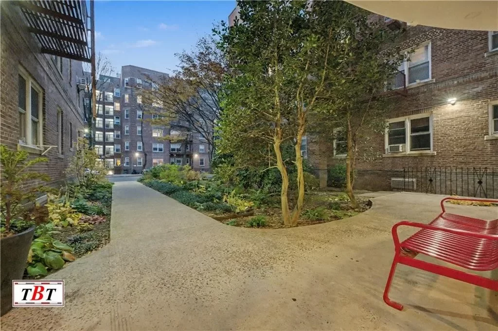 2BR Condo for Sale in Brooklyn, NY