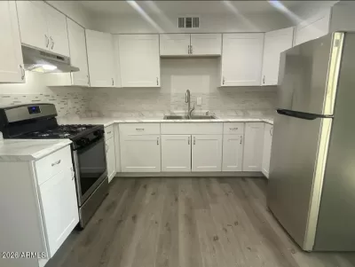 2BR Apartment for Rent in Phoenix, AZ