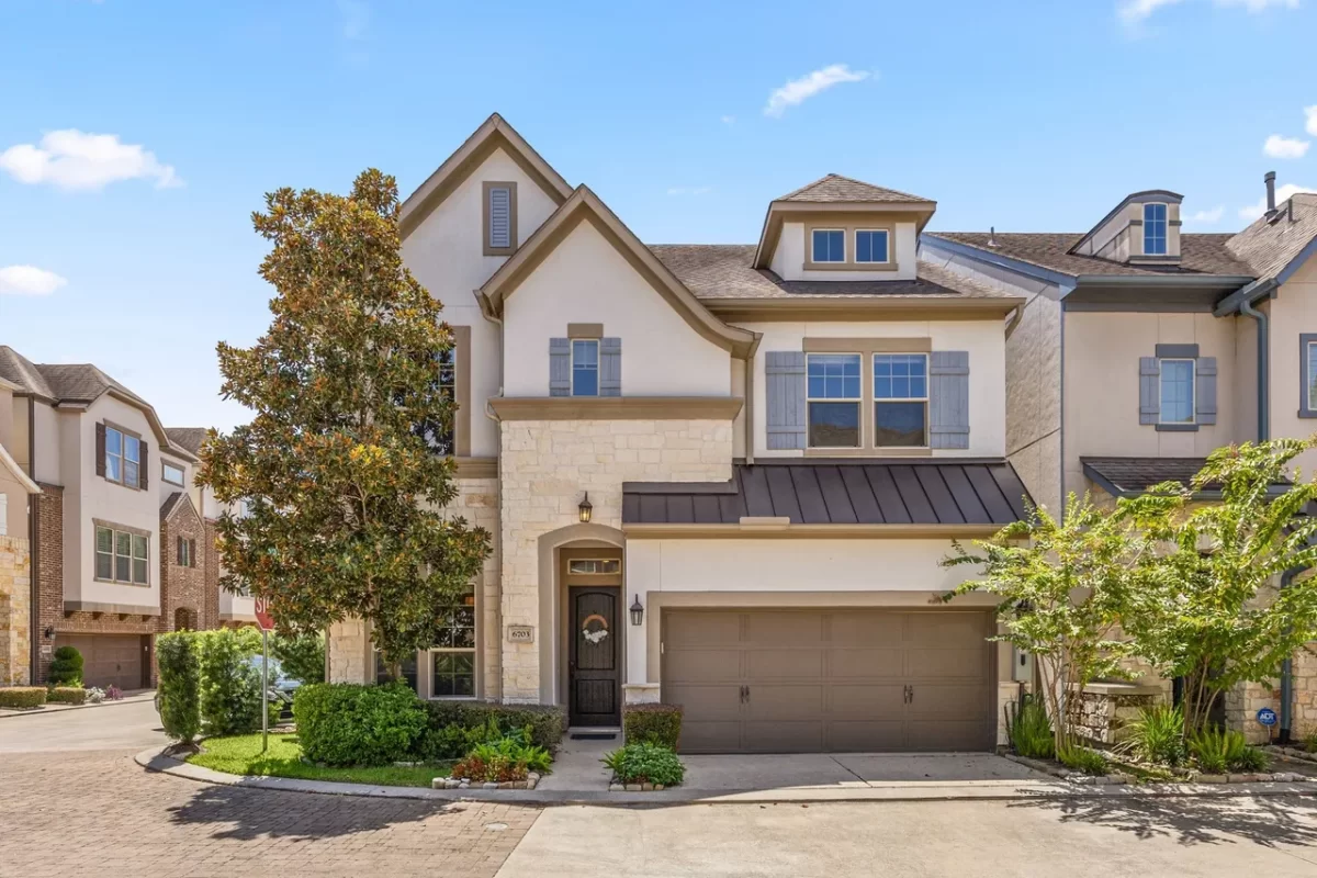 4BR House for Sale in Houston, TX