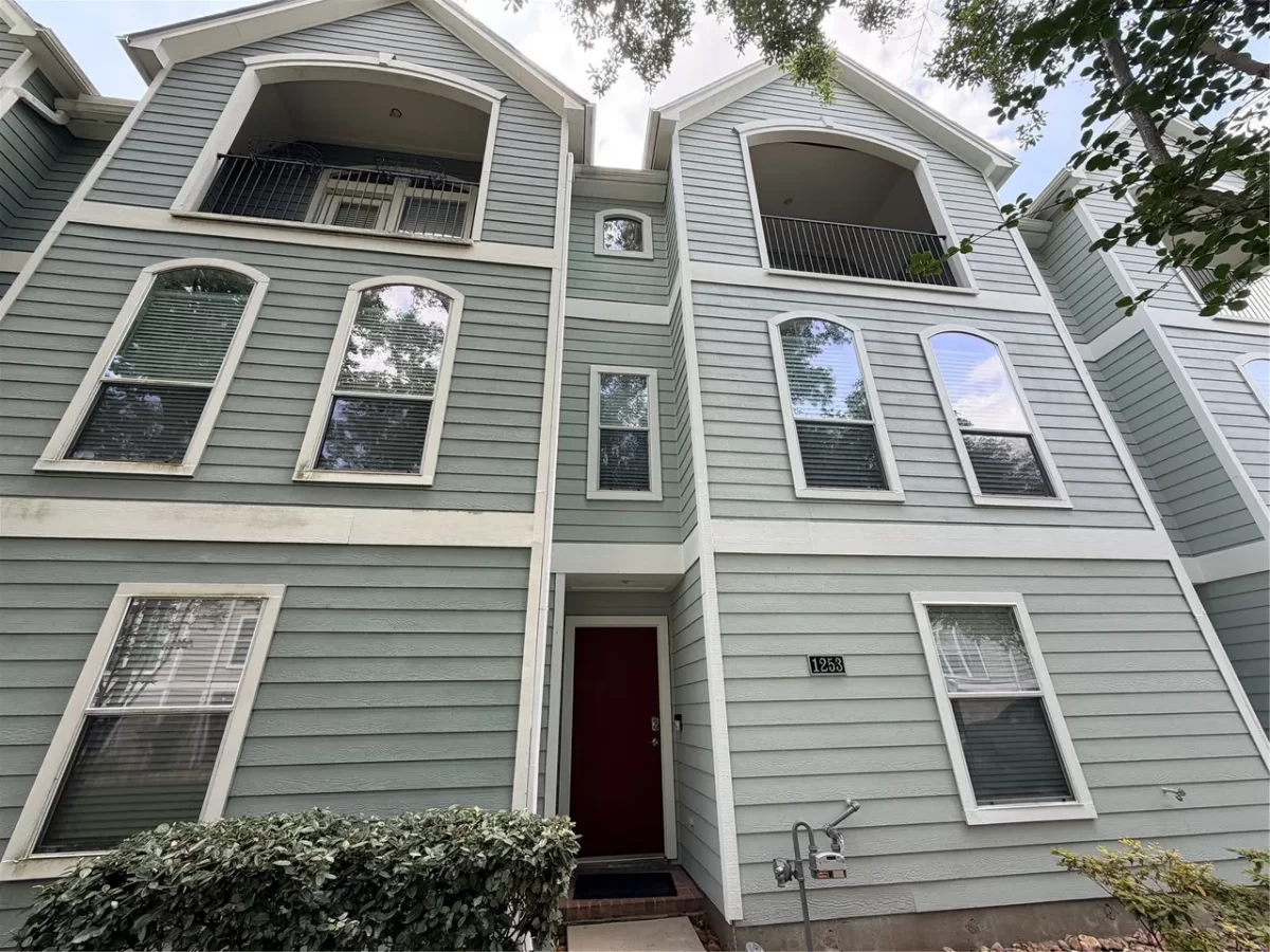 2BR Condo for Rent in Houston, TX