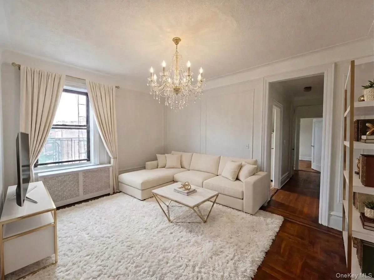 1BR Condo for Sale in Astoria, NY