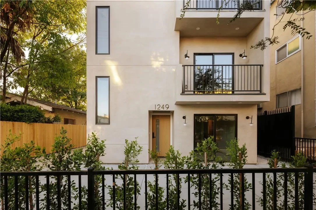 4BR House for Rent in Los Angeles, CA