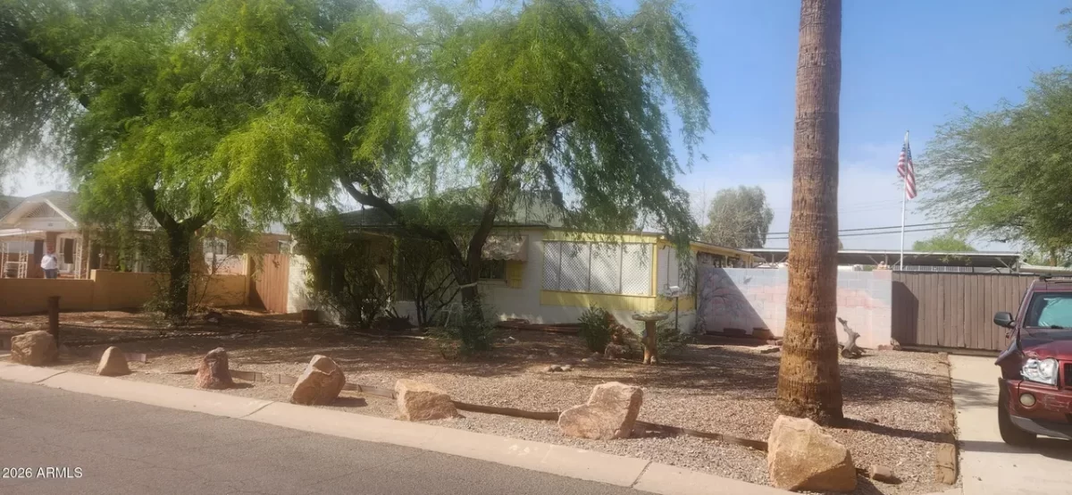 2BR House for Sale in Phoenix, AZ