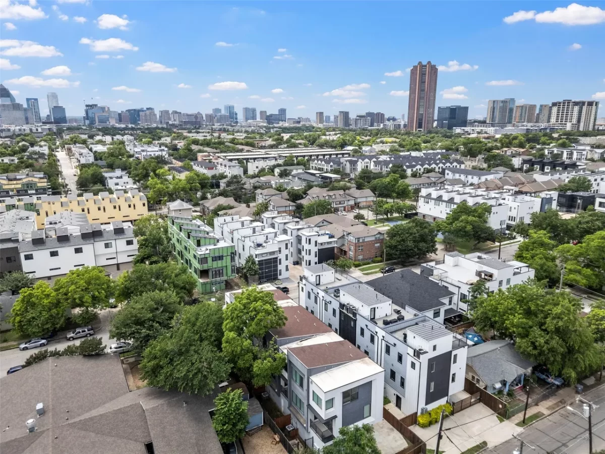 2BR Condo for Rent in Dallas, TX