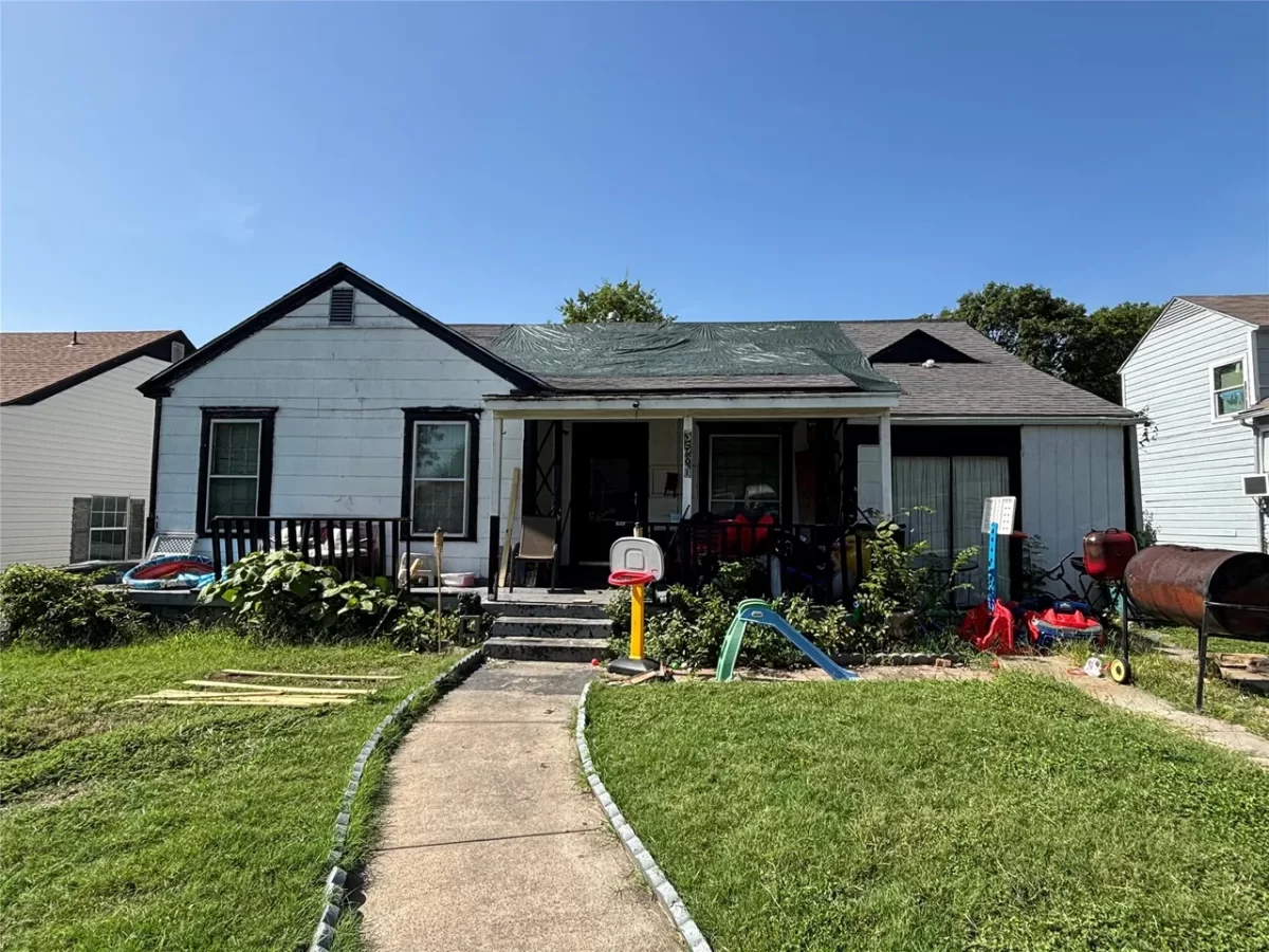 2BR House for Sale in Dallas, TX