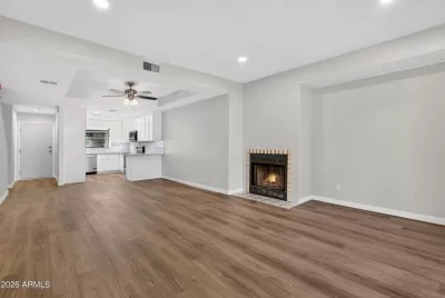 2BR Townhouse for Sale in Glendale, AZ
