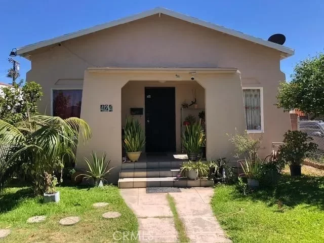 4BR House for Sale in Los Angeles, CA