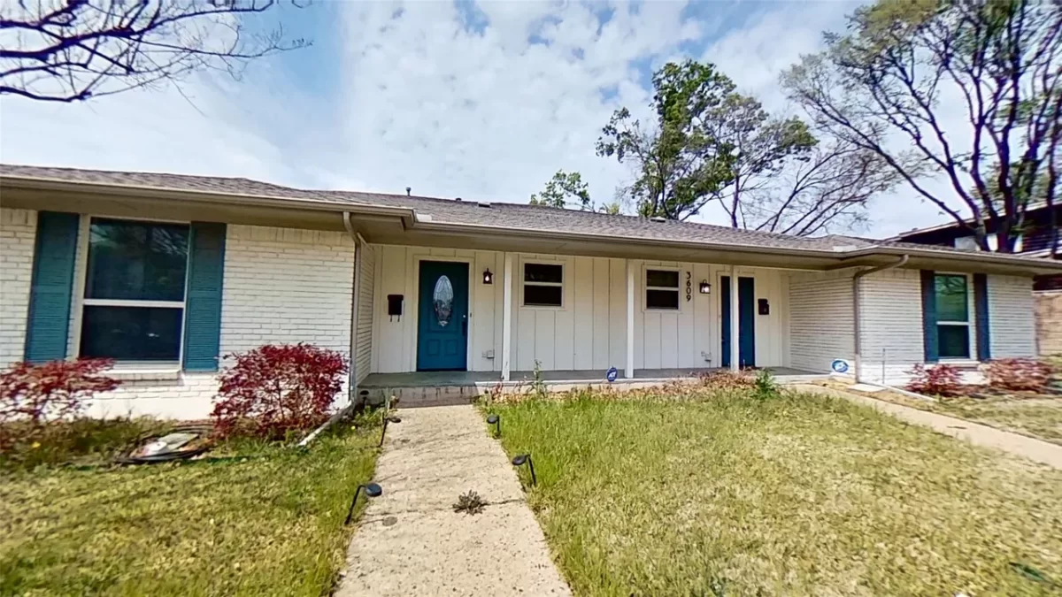 4BR Multi-Family for Sale in Dallas, TX