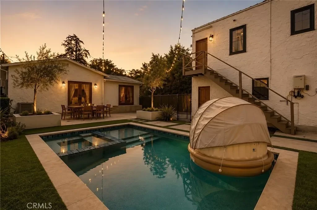 4BR House for Sale in Los Angeles, CA
