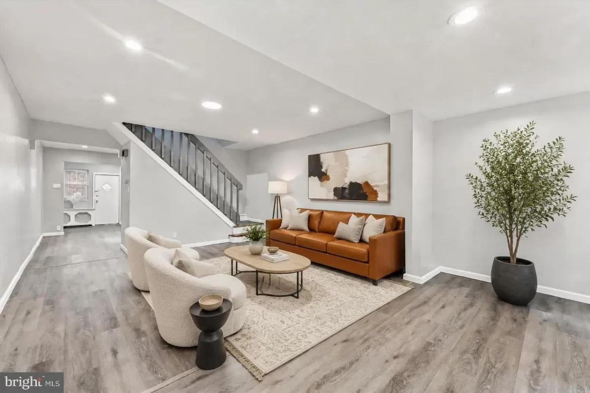 3BR Townhouse for Sale in Philadelphia, PA