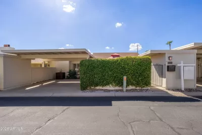 2BR Townhouse for Sale in Phoenix, AZ