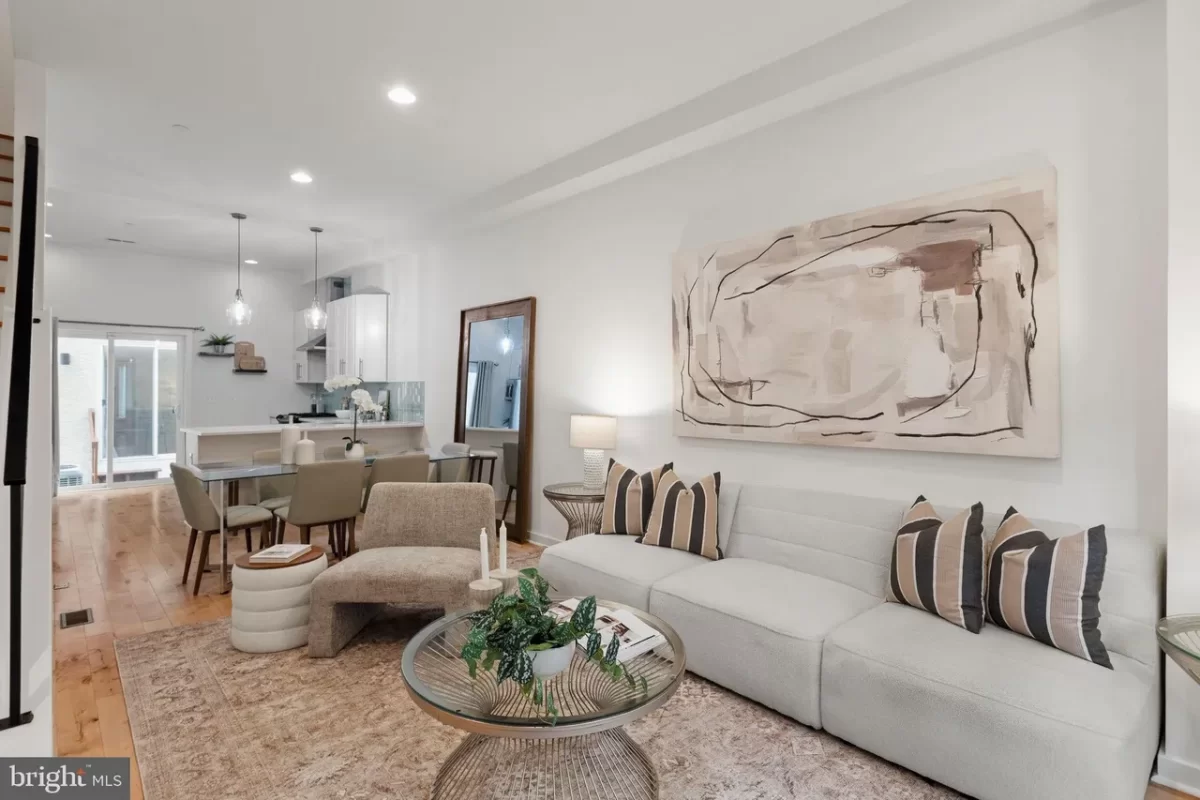 3BR Townhouse for Sale in Philadelphia, PA