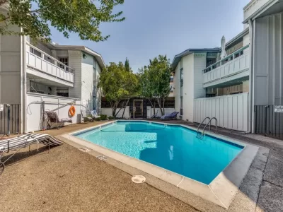 2BR Condo for Sale in Dallas, TX
