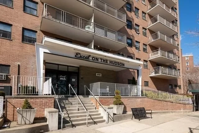 3BR Apartment for Rent in West New York, NJ