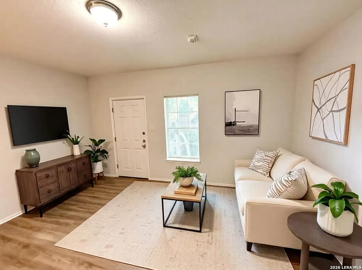 2BR House for Rent in San Antonio, TX