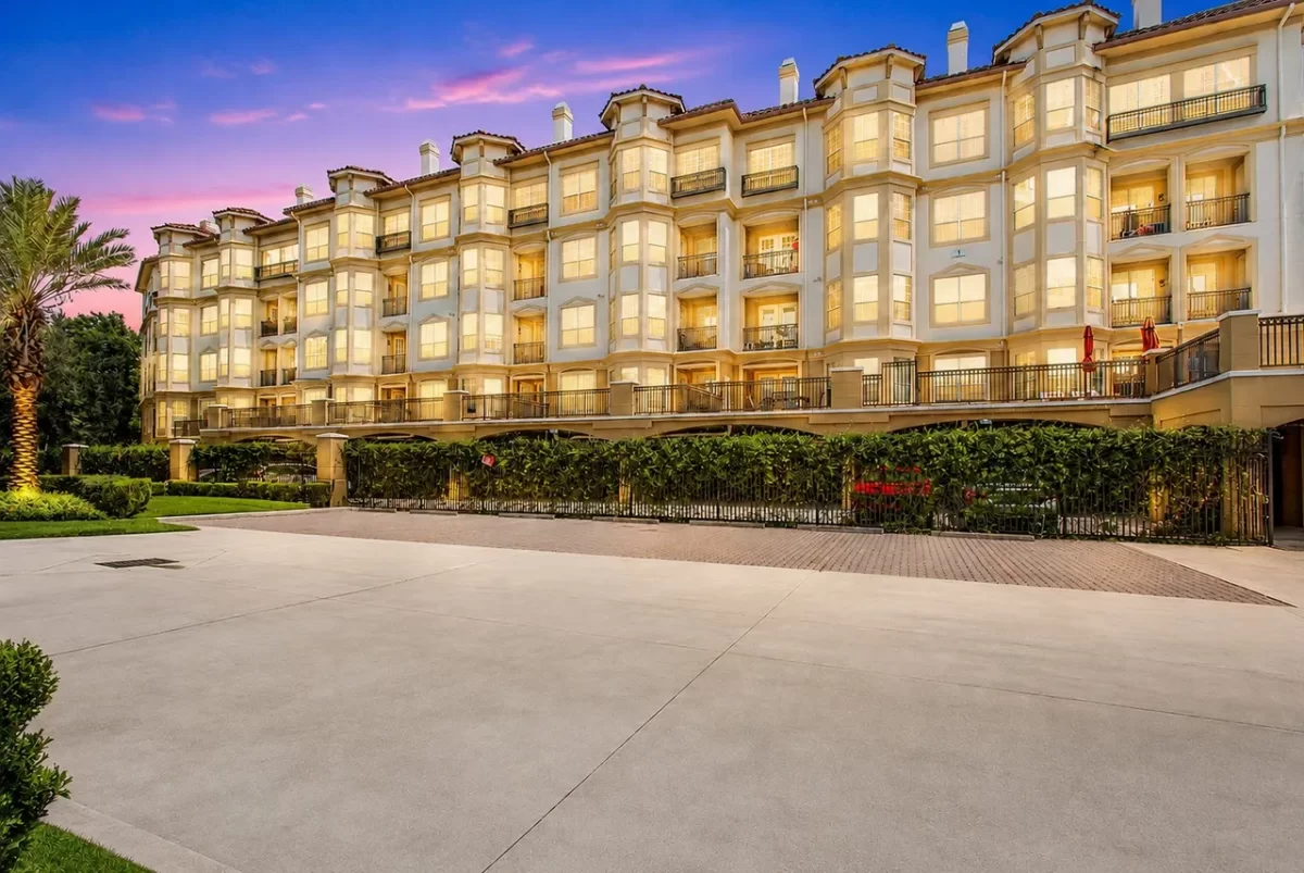 2BR Condo for Rent in Houston, TX