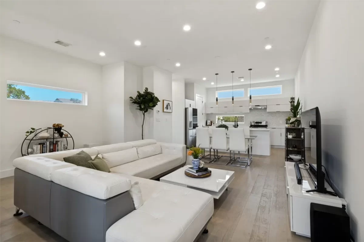 2BR Condo for Sale in Dallas, TX
