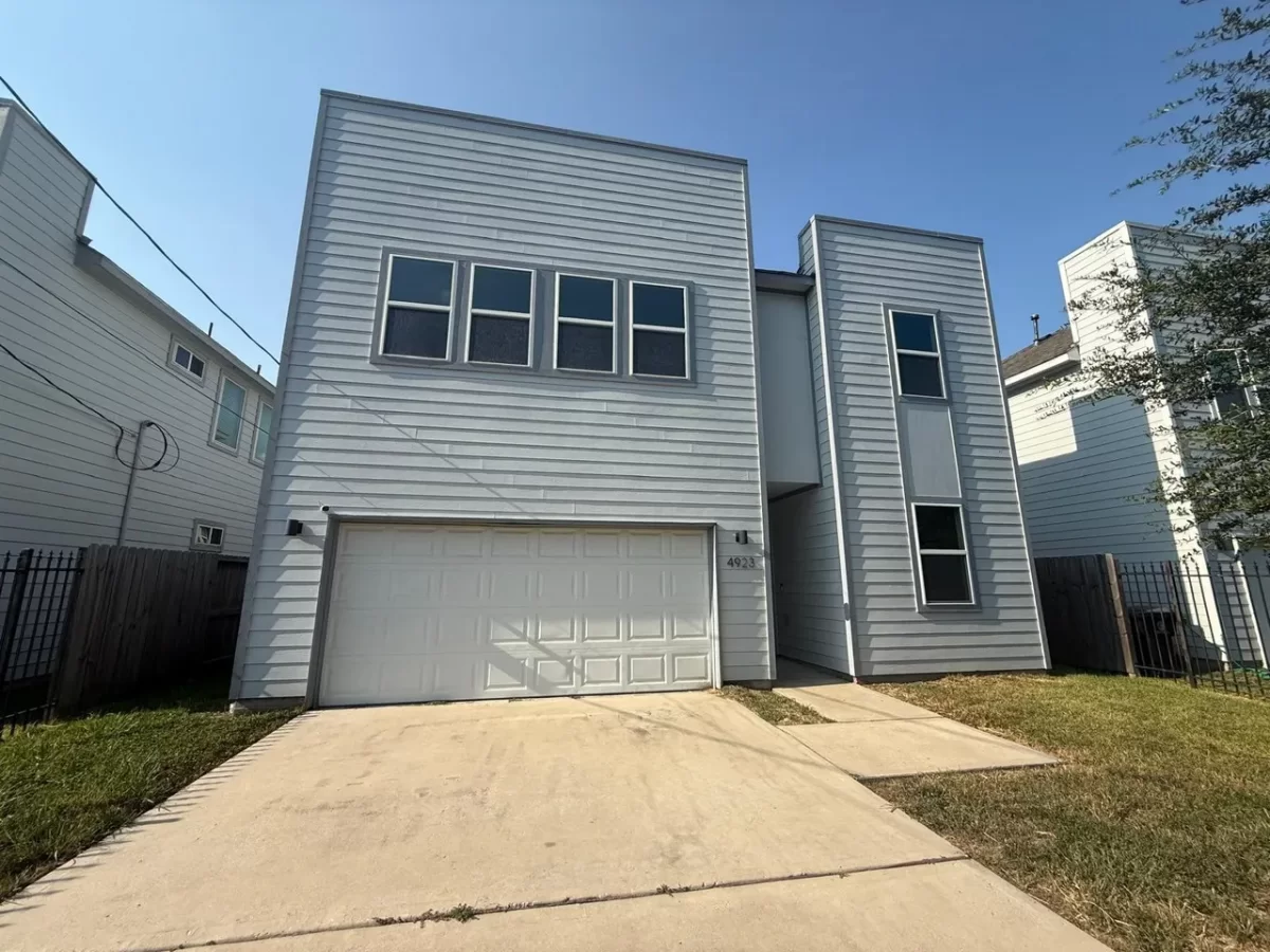 4BR House for Rent in Houston, TX