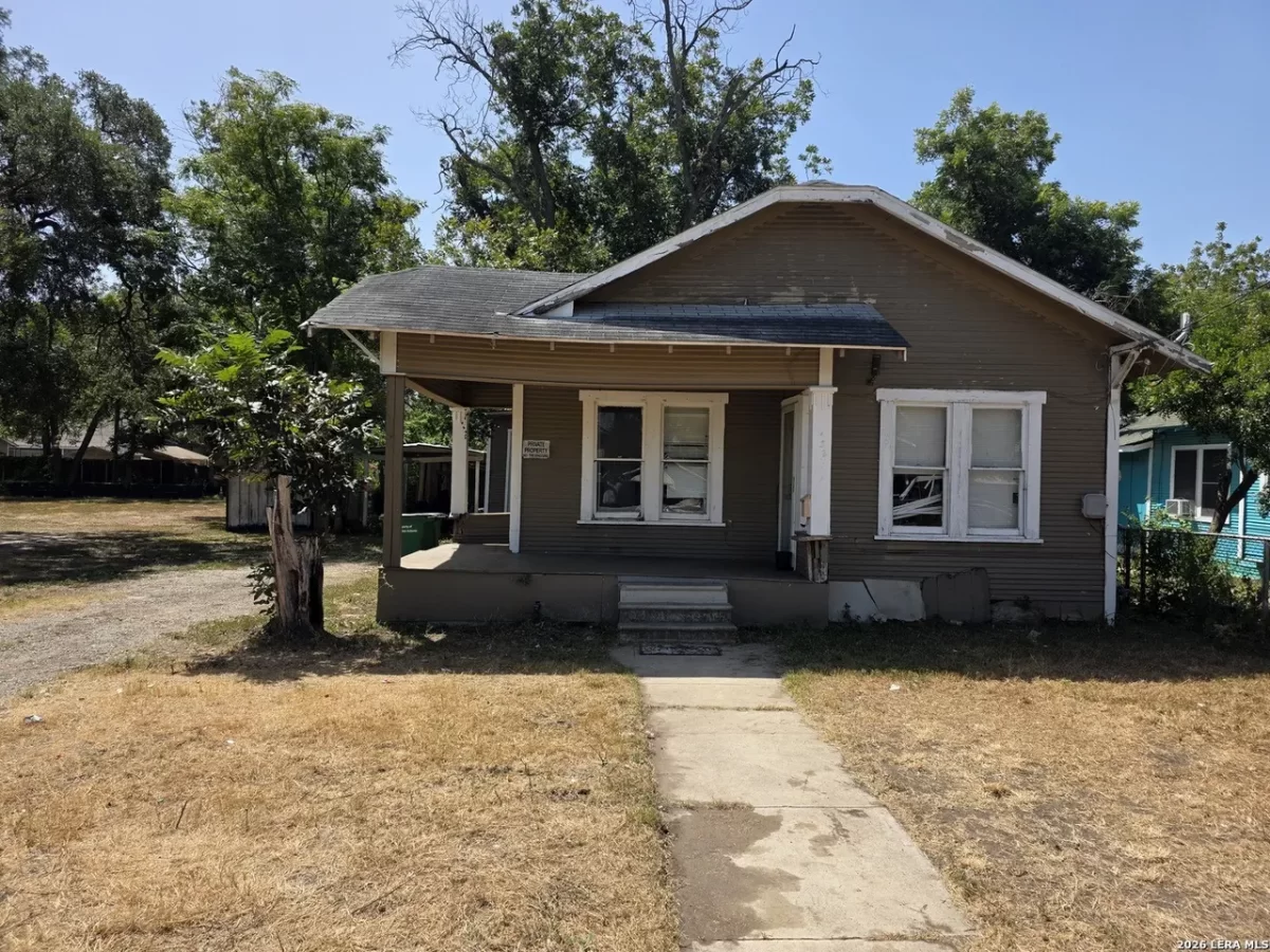 3BR House for Sale in San Antonio, TX