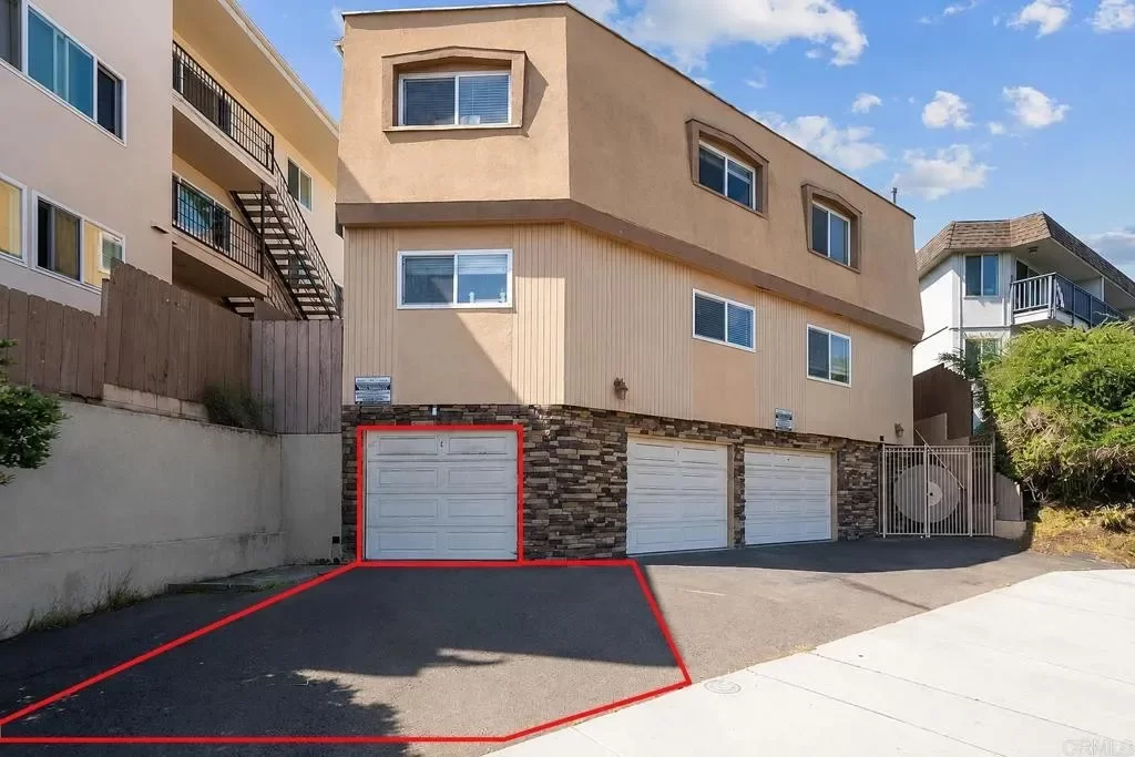 1BR Condo for Sale in San Diego, CA