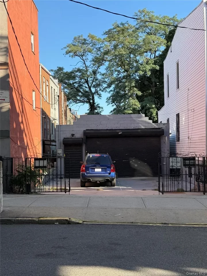 Land for Sale in Brooklyn, NY