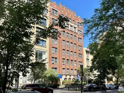House for Rent in Chicago, IL