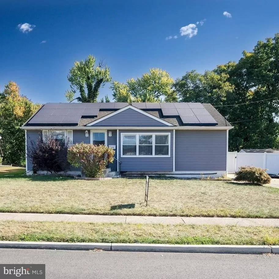 3BR House for Sale in Glendora, NJ
