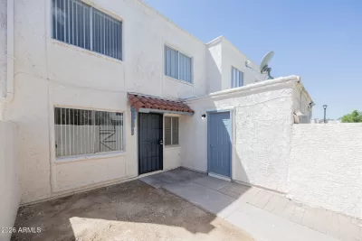 2BR Townhouse for Rent in Phoenix, AZ
