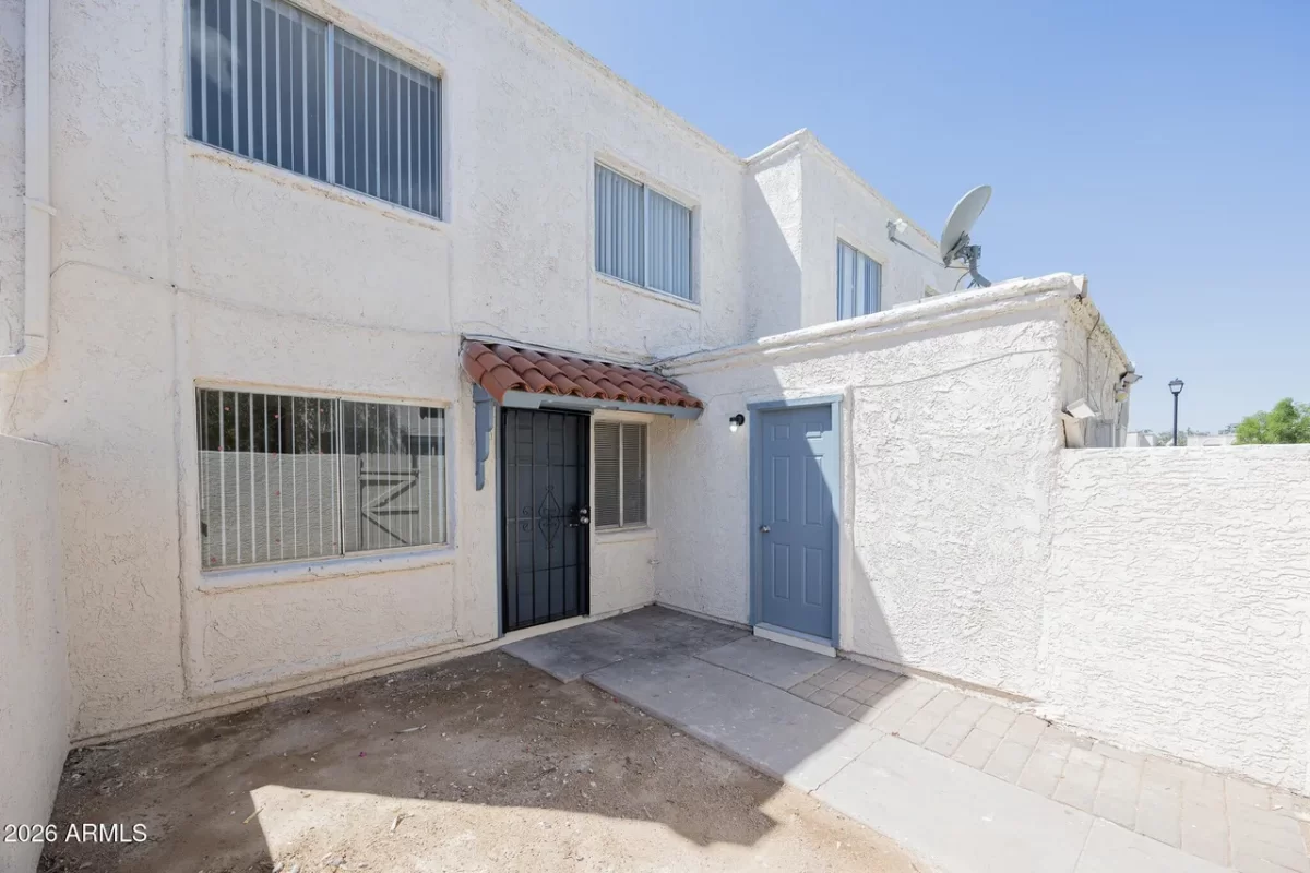 2BR Townhouse for Rent in Phoenix, AZ