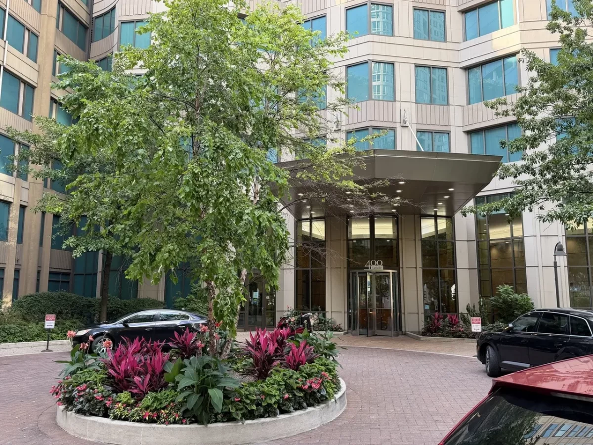 Condo for Sale in Chicago, IL