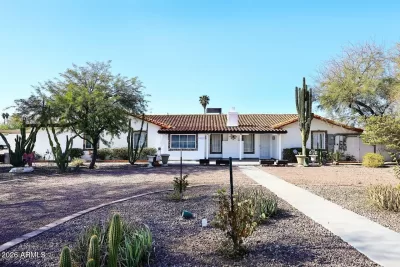 4BR House for Sale in Phoenix, AZ