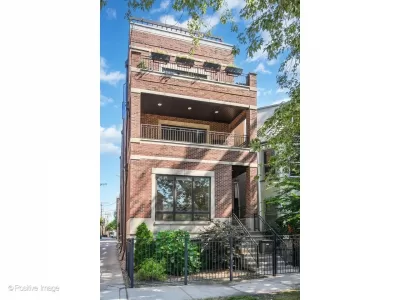 4BR Condo for Sale in Chicago, IL