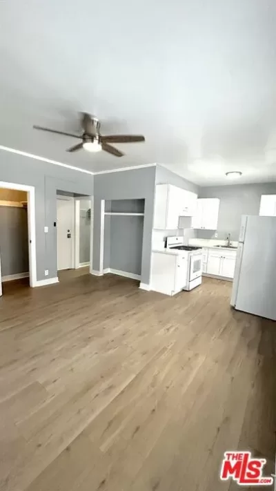 Townhouse for Rent in Los Angeles, CA